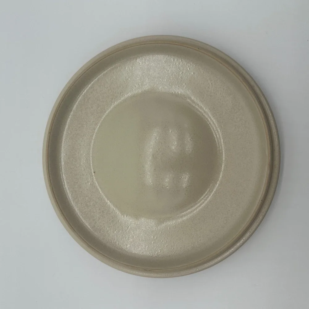 CorningWare Creations 1.5 Qt Stoneware Casserole Dish with Lid Sand Beige Round